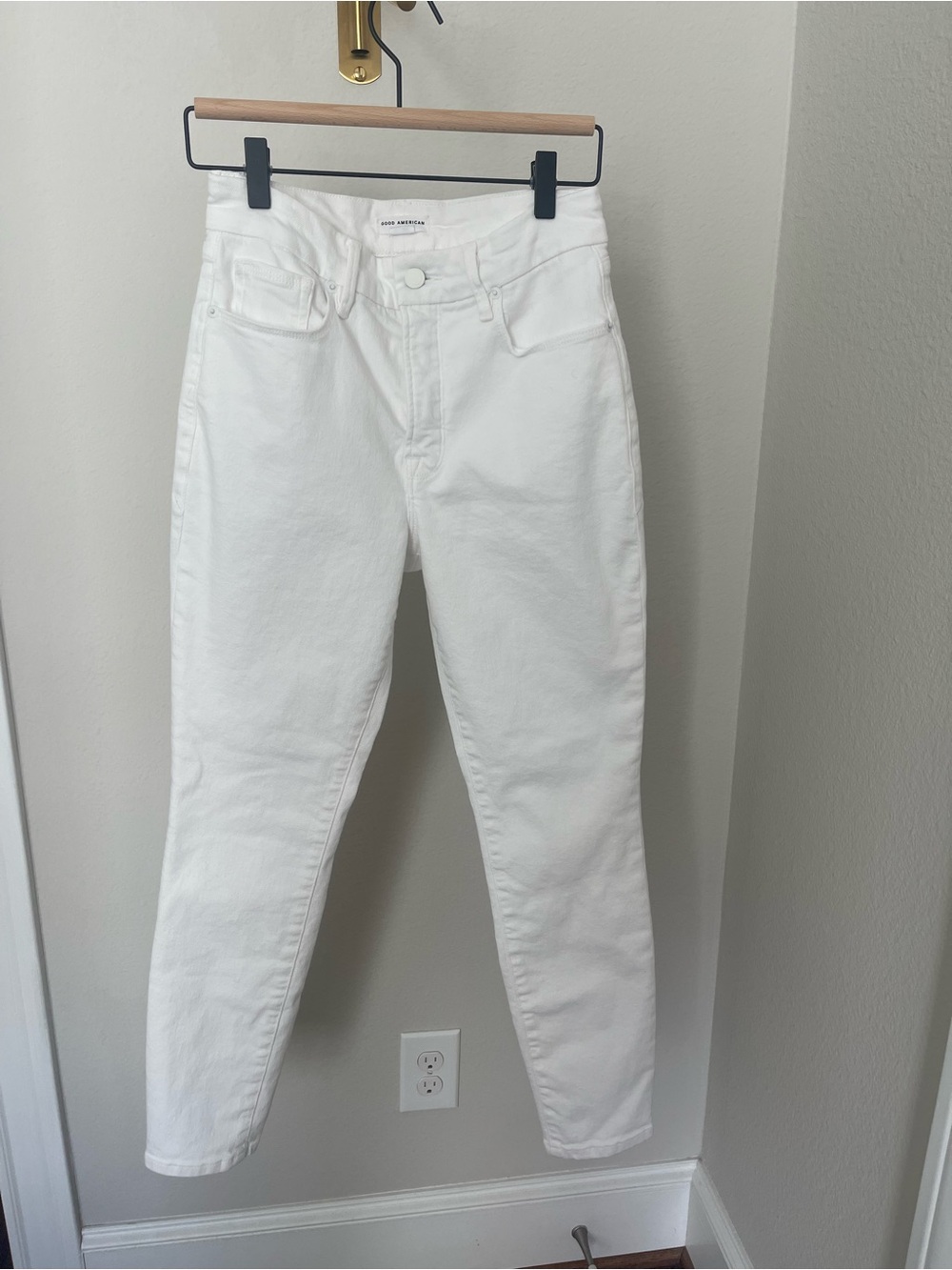 Good American White High-Rise Ankle Jeans